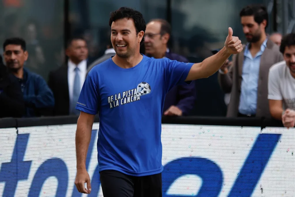 Checo Pérez revela dónde verá el Gran Premio de la Ciudad de México