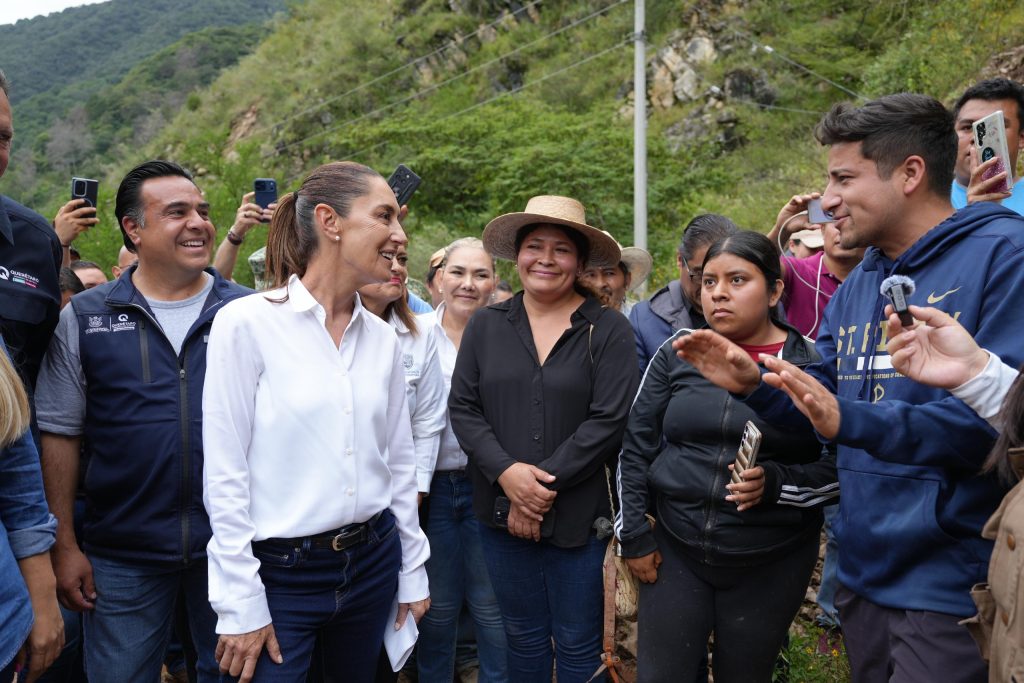 Claudia Sheinbaum supervisa apoyo a damnificados en Querétaro