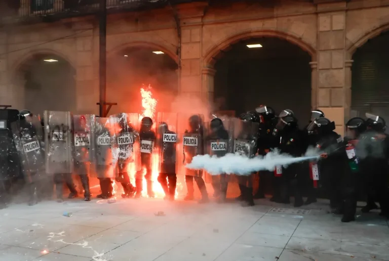 Congreso de la Ciudad de México se solidariza con policías lesionados el 2 de octubre