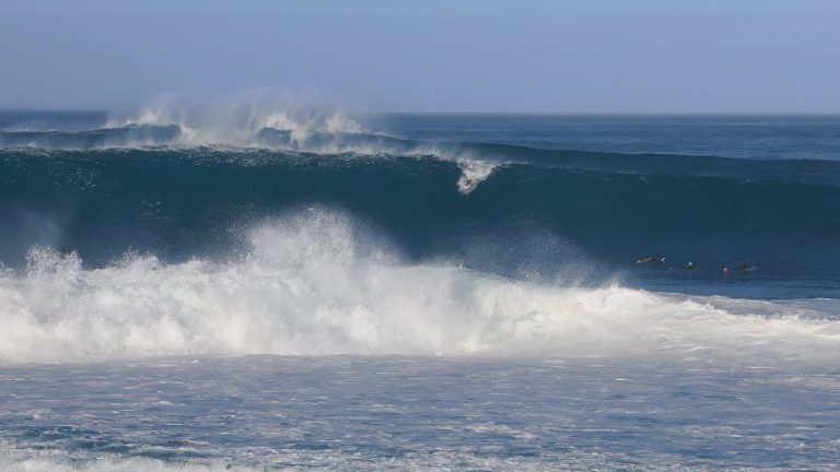 El fenómeno inédito de los mensajeros de tormentas: Ola de 35 metros