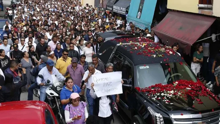 Exigen justicia a un año del asesinato de Alejandro Arcos