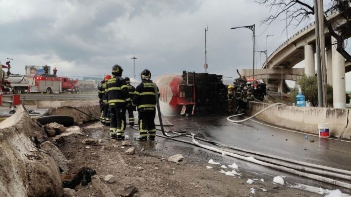 Explosión en Iztapalapa- _Un puesto de tacos me salvó_, relata Don Raúl Explosión en Iztapalapa: "Un puesto de tacos me salvó", relata Don Raúl