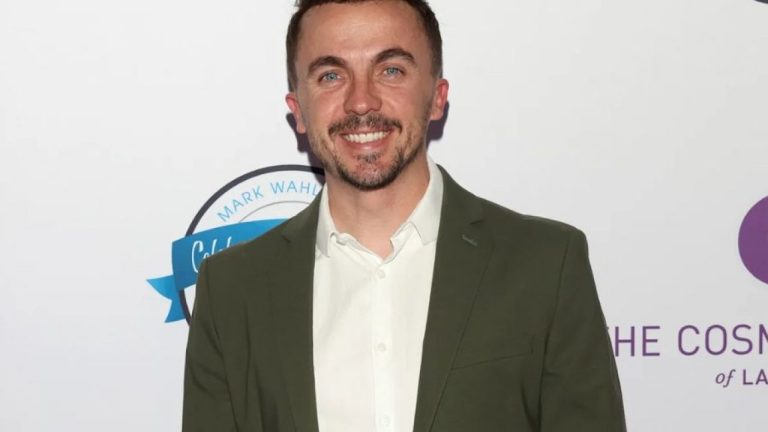 Frankie Muniz sorprende en Monterrey: Del metro a DesertCon 2025