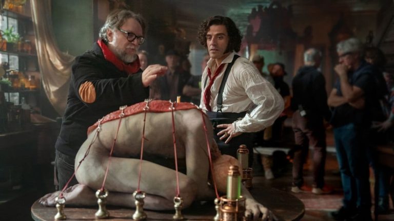Guillermo del Toro presenta Frankenstein en Ciudad de México