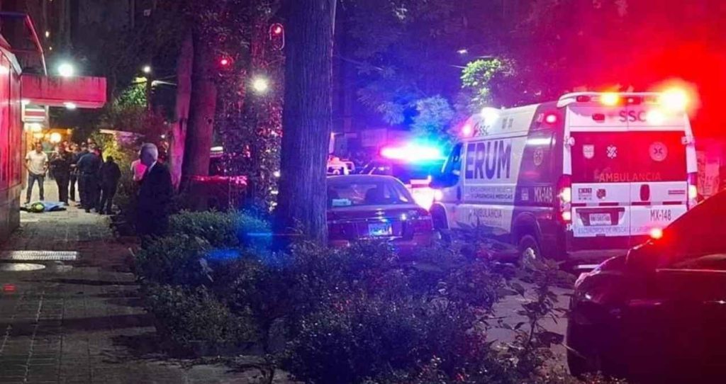 Inseguridad colonia Juárez: Escolta frustra asalto y abate a presunto delincuente