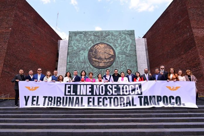 Movimiento Ciudadano: Fin de la división de poderes, error de Morena