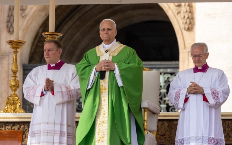 Papa León XIV: Humildad y ternura, virtudes de los fuertes