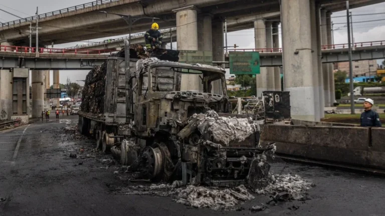 Pipas en Cdmx: nuevas reglas tras explosión en puente Concordia