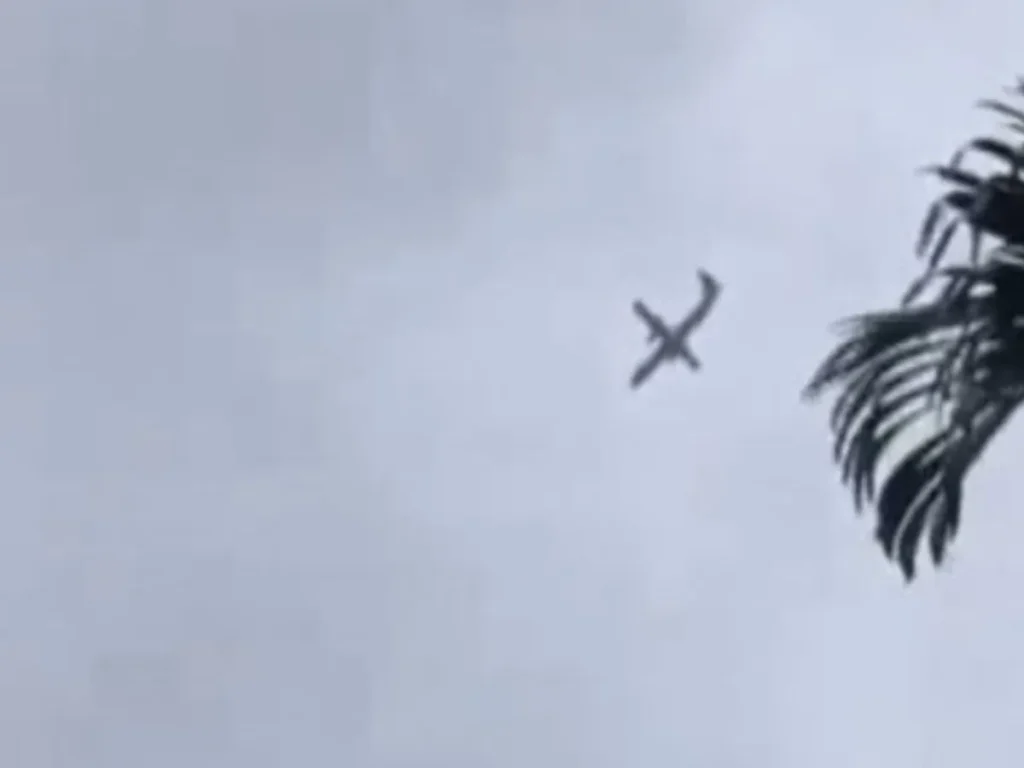 Avión se estrella en vivo durante simulación en Brasil