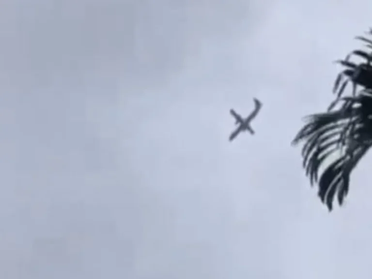 Avión se estrella en vivo durante simulación en Brasil