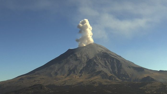 Alerta crítica por la caída de ceniza del Popocatépetl en Tláhuac y Tlalpan Alerta crítica por la caída de ceniza del Popocatépetl en Tláhuac y Tlalpan