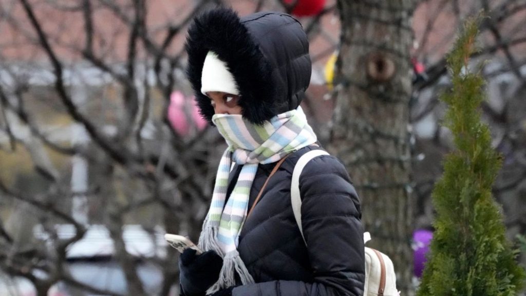Alerta máxima por la primera onda gélida del invierno 2025 en Norteamérica