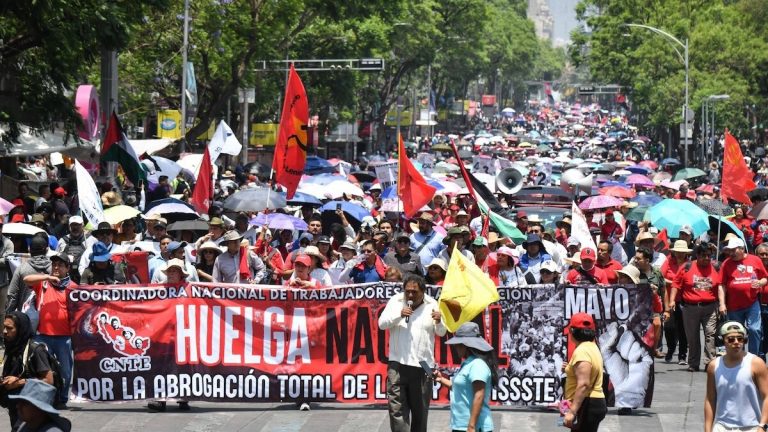 CNTE plantón noviembre: el magisterio traslada su lucha al Congreso