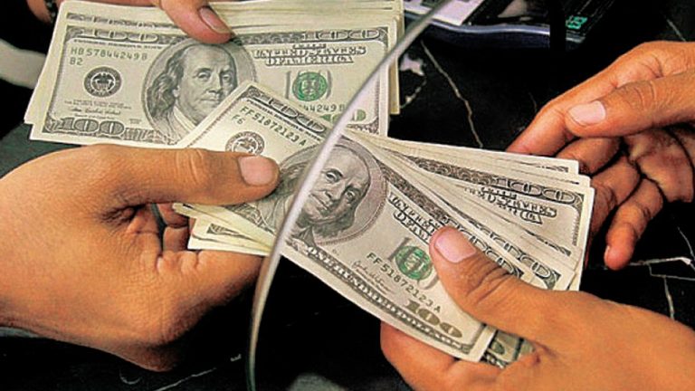 Círculo rojo: el golpe fiscal a los depósitos y las remesas en efectivo