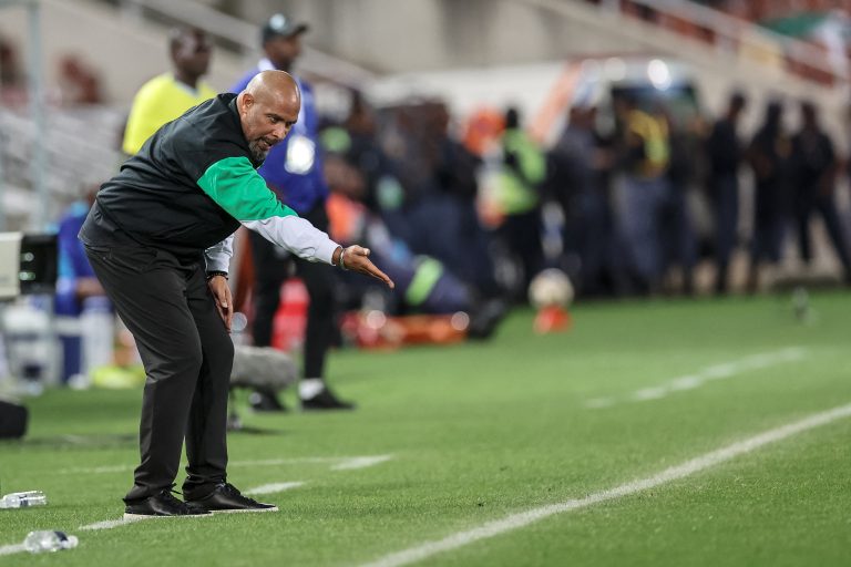 Director de Nigeria acusa de brujería en repechaje de la Copa Mundial 2026