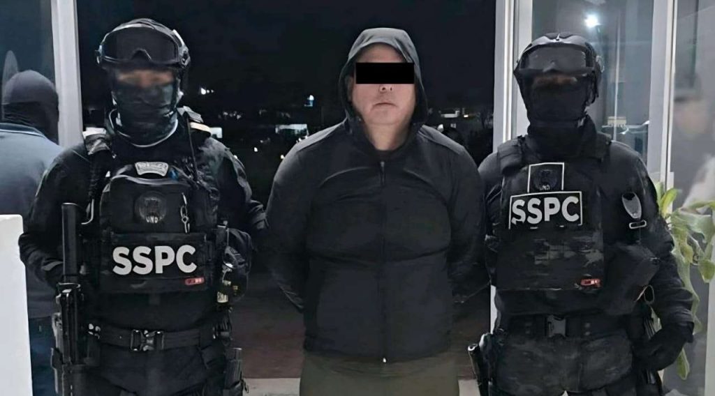 El licenciado ofreció 10 mil dólares para evitar detención