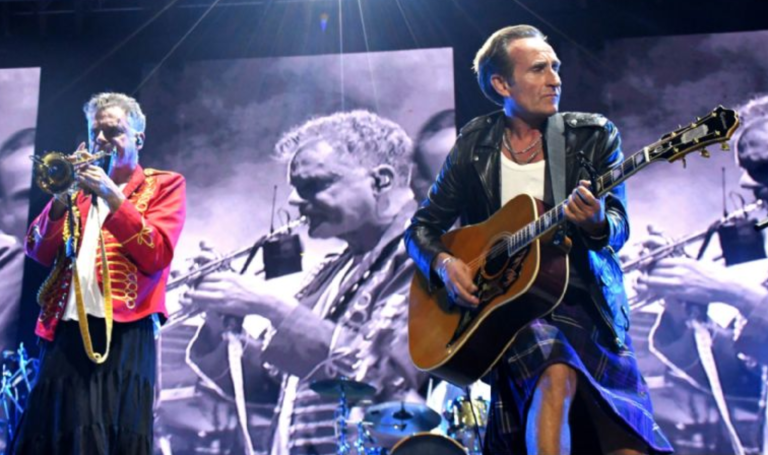 El regreso catártico de James al Corona Capital 2025