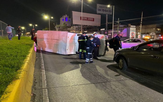 Extranjero intenta huir de un choque en Circuito Interior tras usar excusas Extranjero intenta huir de un choque en Circuito Interior tras usar excusas