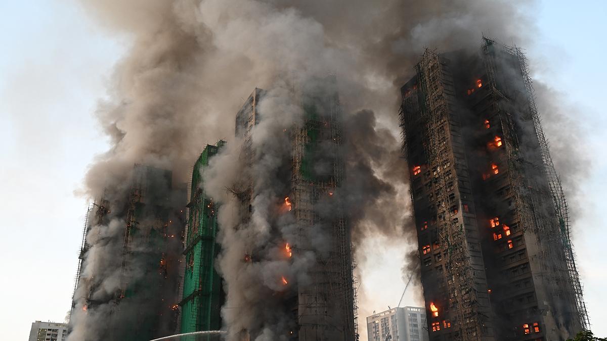Hong Kong: andamios de bambú y una catástrofe que dejó 44 muertos