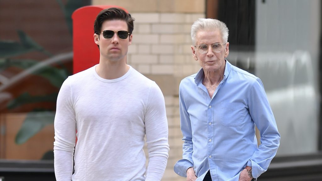 La controversia viral de Calvin Klein: acusan a su novio Kevin Baker de "interesado"