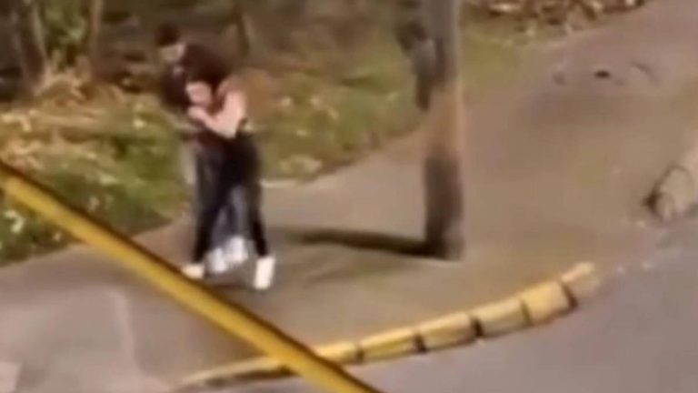 Motociclistas detienen agresión en Envigado: el video viral de la justicia callejera