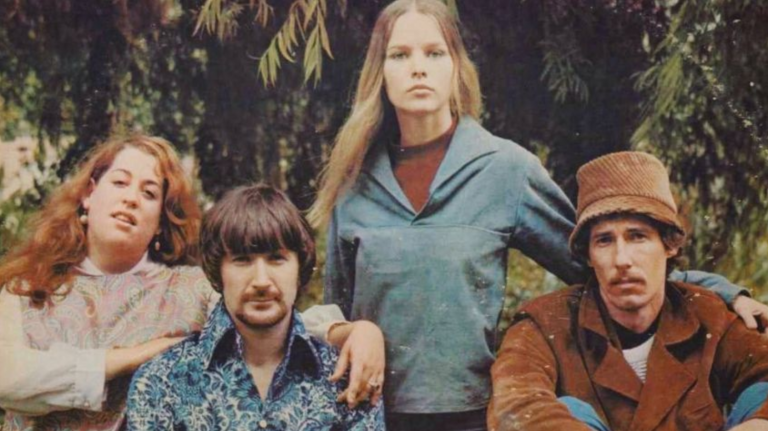 Padres condenados tras obligar a sus hijos menores a ver el homicidio