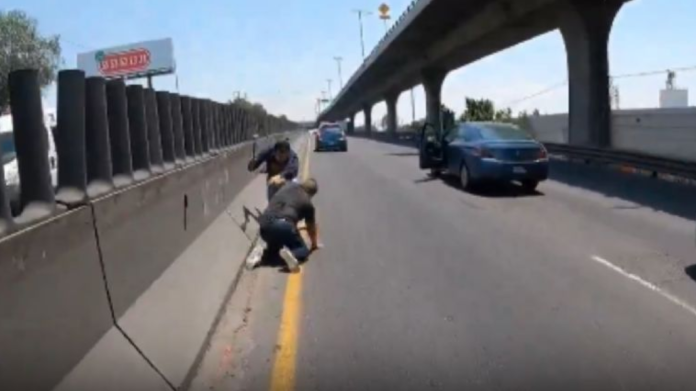 Riña violenta en la México-Querétaro- desarmado con su propio tubo Riña violenta en la México-Querétaro: desarmado con su propio tubo