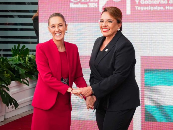 Sheinbaum recibe a Xiomara Castro en Palacio Nacional- las claves de la visita formal Sheinbaum recibe a Xiomara Castro en Palacio Nacional: las claves de la visita formal