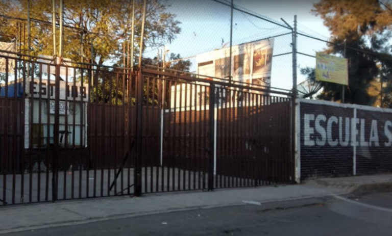 Tres alumnos mueren en un año: la crisis de salud mental en la Secundaria 108 de Tláhuac
