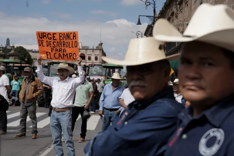 FGR cita como imputados a campesinos que exigieron un precio justo para el maíz