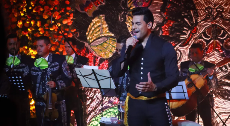 Carlos Rivera llega a La México: claves del concierto y la ofrenda a Tlaxcala