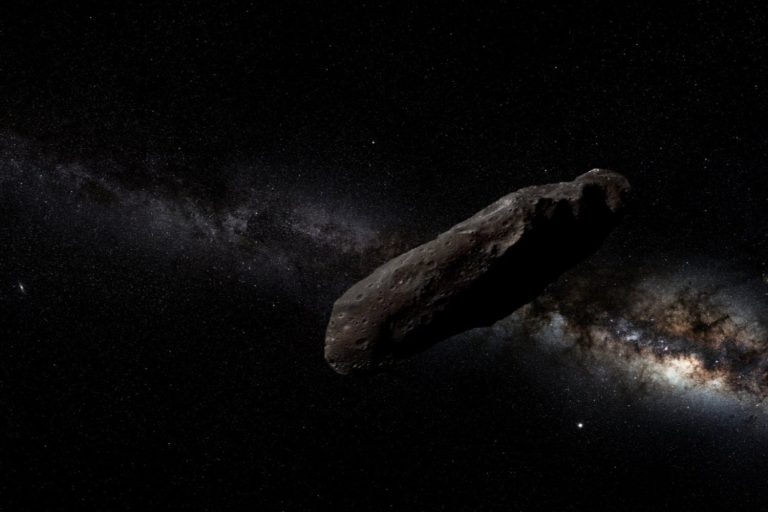 El cometa interestelar 3I/ATLAS, ¿volcanes de hielo o un enjambre invisible?