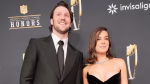 El doble anuncio de Josh Allen y Hailee Steinfeld que marca el fin de 2025