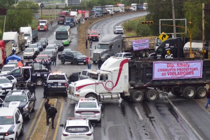 La jornada que paralizó México: bloqueos y protestas el 25 de diciembre