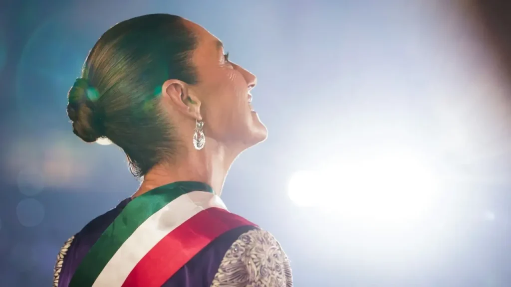 El New York Times incluye a Claudia Sheinbaum entre los 67 más elegantes del 2025