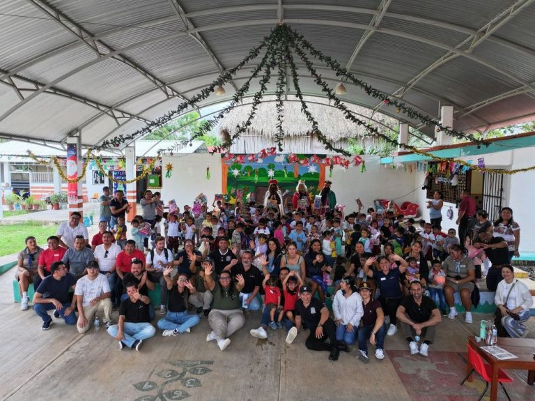 Bahia Principe se convierte en el “Cuarto Rey Mago” y lleva la magia de Reyes a la niñez Maya de Quintana Roo