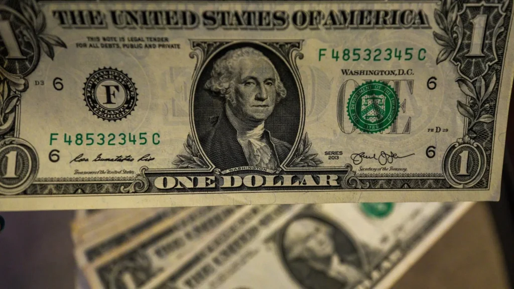 El peso mexicano se afianza ante la amenaza arancelaria de Trump