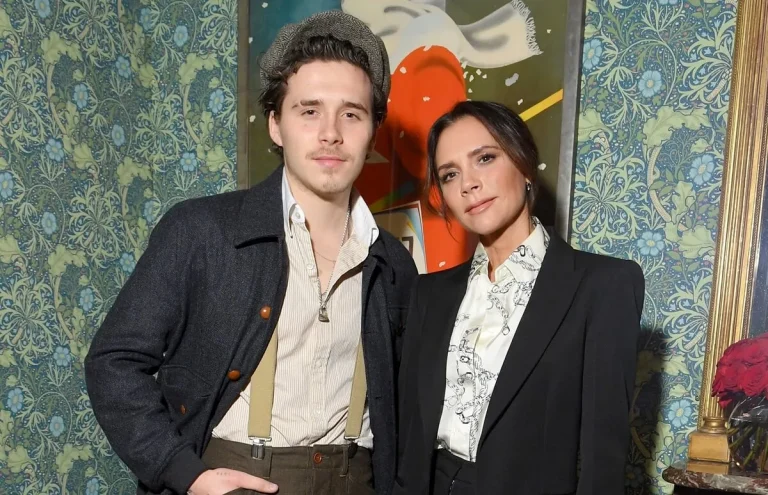 Resurgen videos de Victoria Beckham y Brooklyn tras polémica sobre bailes