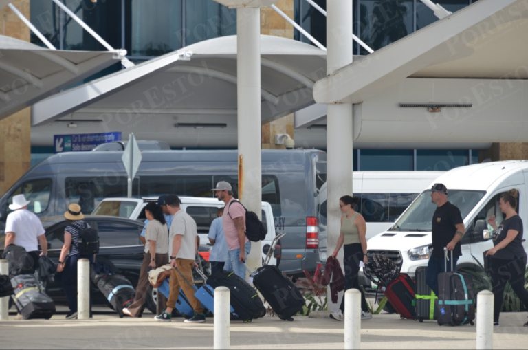 Impacto de la tormenta invernal en más de 160 vuelos del Aeropuerto de Cancún