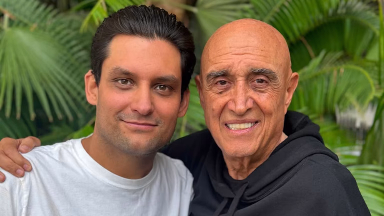 El hijo de Lucía Méndez y Pedro Torres se despide: 'Eres mi roble'