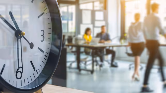 Adiós a las 48 horas: publican reforma para nueva jornada laboral en México