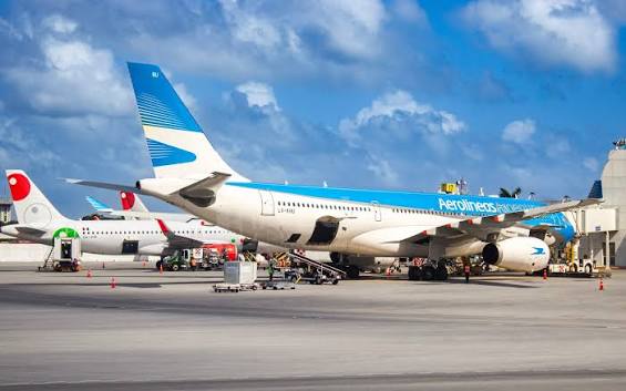 Aeropuerto de Cancún registra fuerte caída en vuelos y pasajeros; reporta solo 286 operaciones en un día