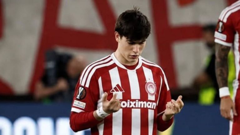 Hormiga González queda relegado en la victoria del Olympiacos